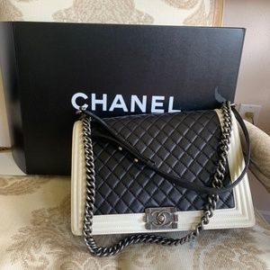 Chanel Le Boy Flap White Black Lambskin Large Shoulder Handbag